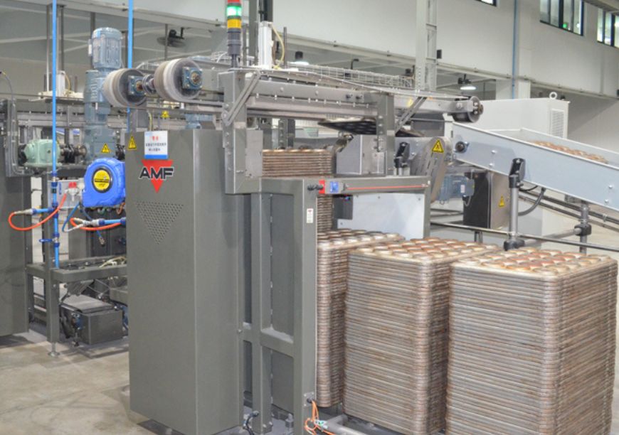 apex mechanical lid stacking and unstacking system