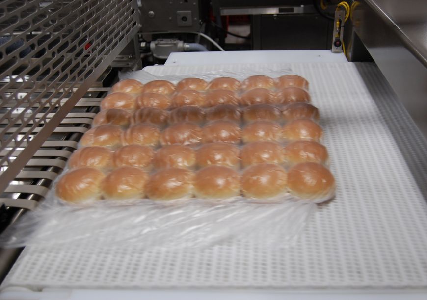 sealed buns from bulk bun packer